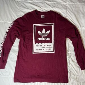 Adidas Men's Burgundy and Red T-shirt